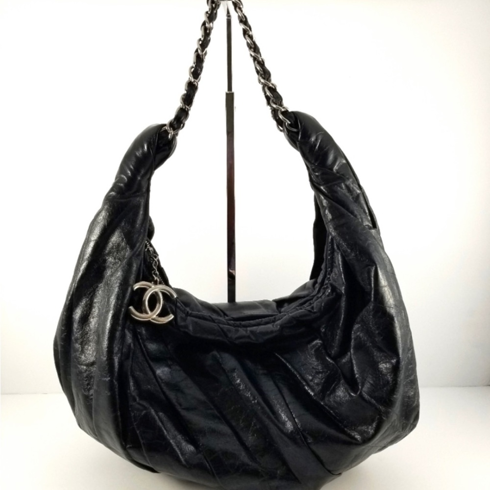 💯 Authentic CHANEL Croissant Lambskin Leather Shoulder Bag